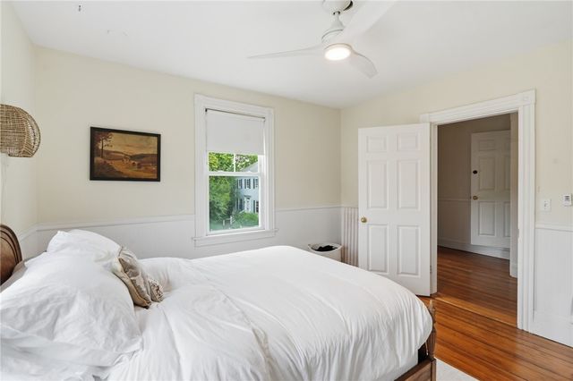 52 Berkeley Avenue, Newport, RI 02840