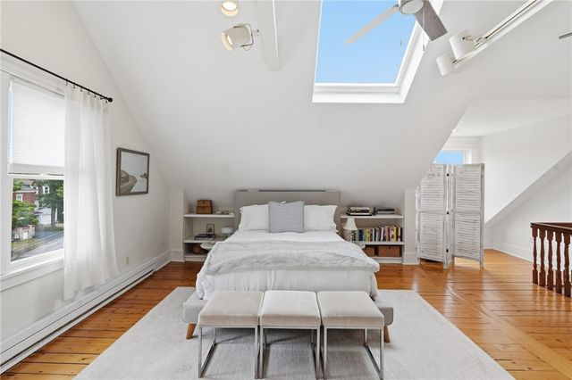 52 Berkeley Avenue, Newport, RI 02840