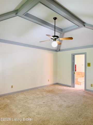 703 Foxgate Rd, Louisville, KY 40223