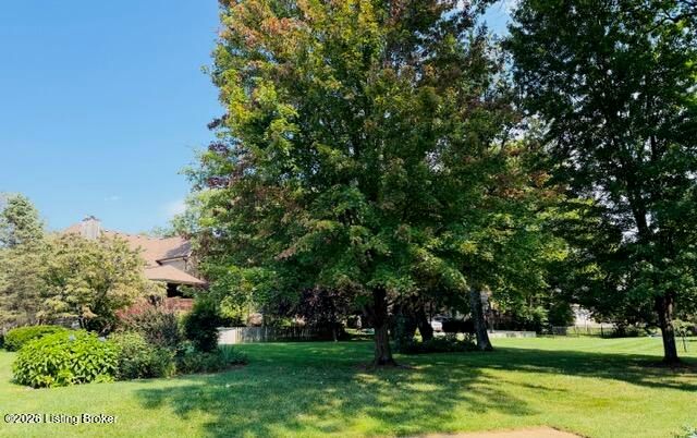 703 Foxgate Rd, Louisville, KY 40223