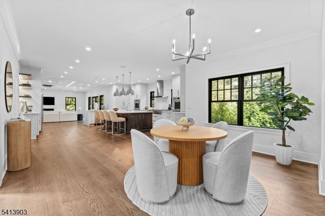 330 HARTSHORN DRIVE, Millburn Twp., NJ 07078