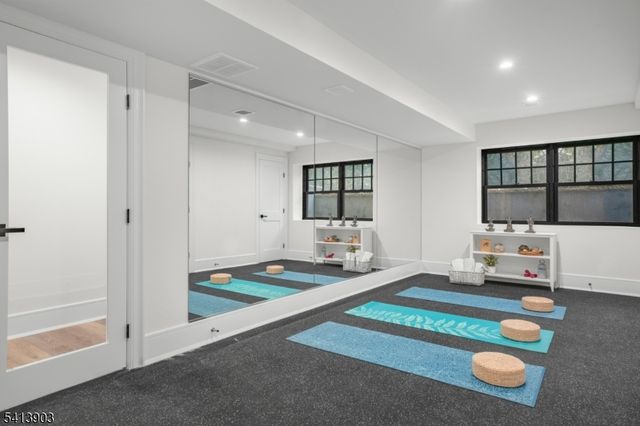 330 HARTSHORN DRIVE, Millburn Twp., NJ 07078