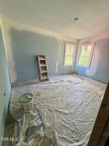 1422 Suncrest Drive, Kingsport, TN 37665