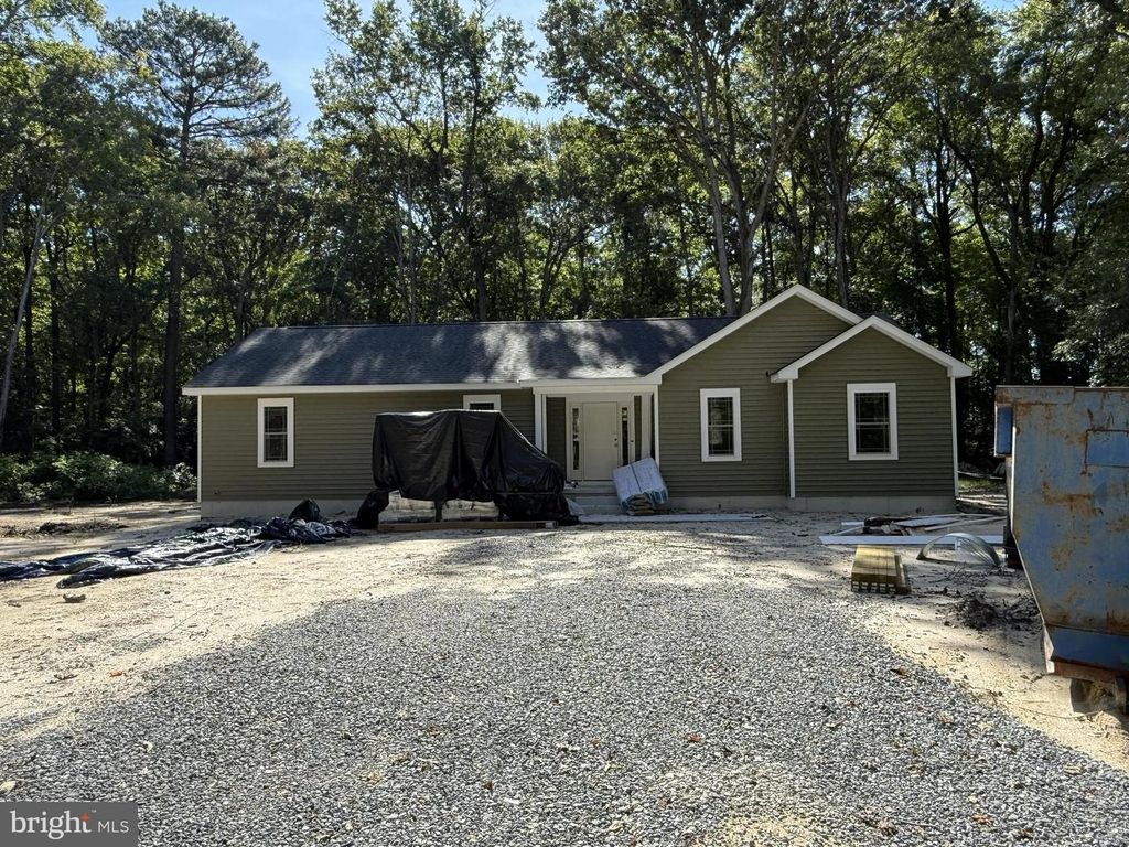 18596 PINE CONE DR, Bridgeville, DE 19933