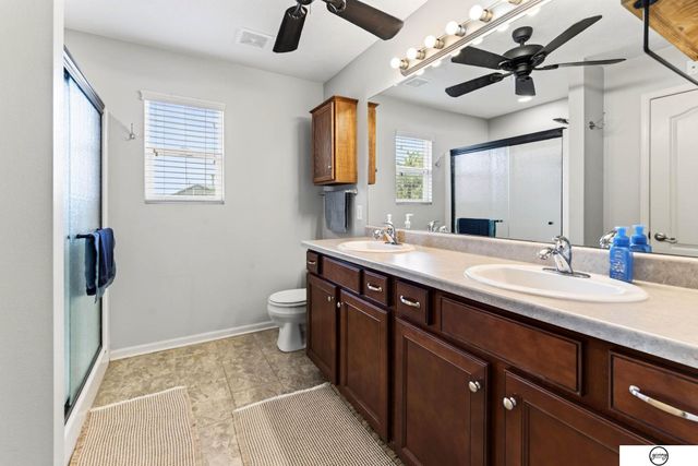 4320 S 202nd Avenue, Omaha, NE 68135