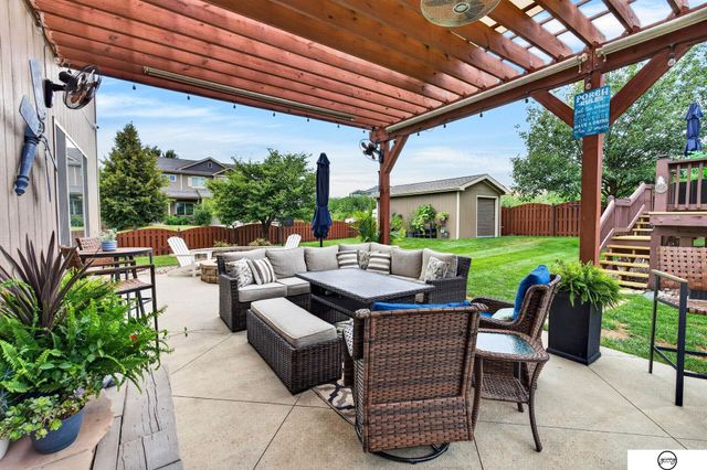 4320 S 202nd Avenue, Omaha, NE 68135