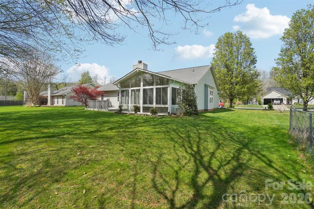 414 Glensprings Drive, Fletcher, NC 28732