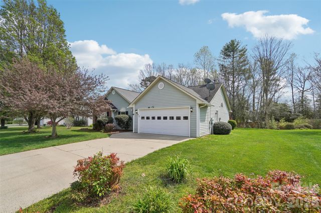 414 Glensprings Drive, Fletcher, NC 28732