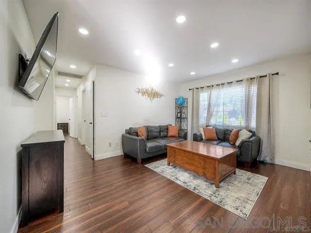 14523 Saco Street, San Diego, CA 92064