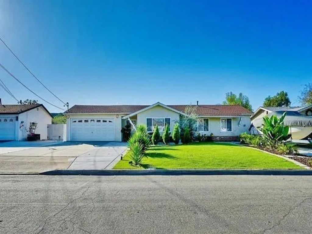 14523 Saco Street, San Diego, CA 92064