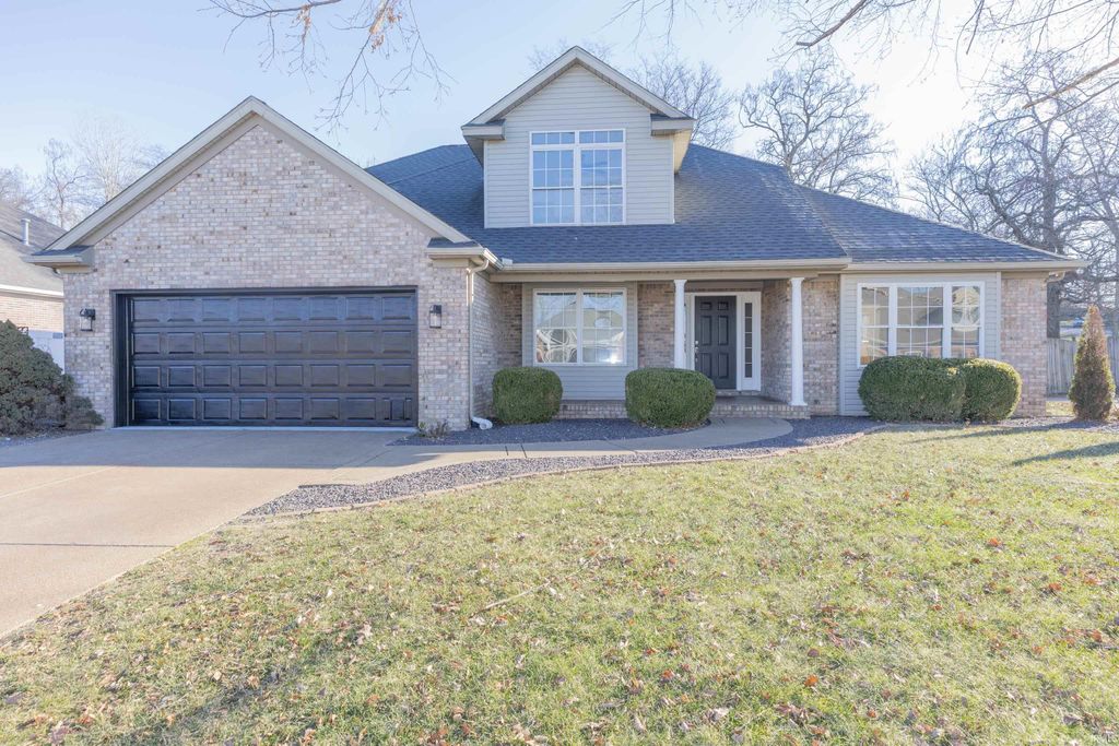 3466 Eastbrooke Court, Newburgh, IN 47630