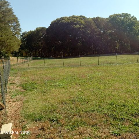 890 Fairview Rd, Tellico Plains, TN 37385