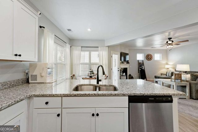 153 Bryon Lane, Acworth, GA 30102