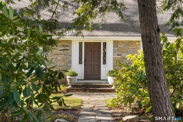 53 Westmont Street, West Hartford, CT 06117