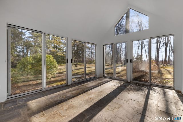 53 Westmont Street, West Hartford, CT 06117