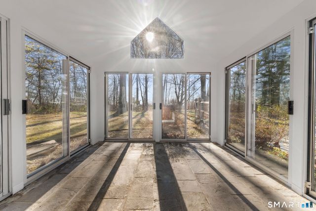 53 Westmont Street, West Hartford, CT 06117