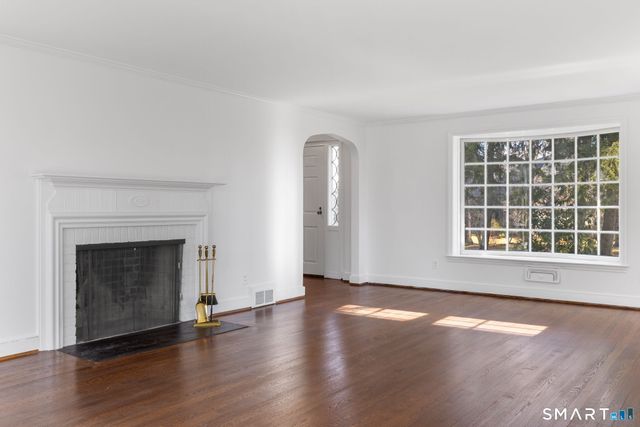 53 Westmont Street, West Hartford, CT 06117