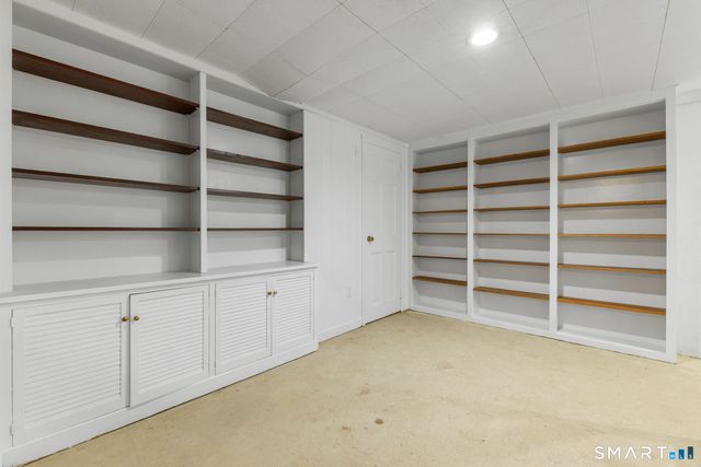 53 Westmont Street, West Hartford, CT 06117