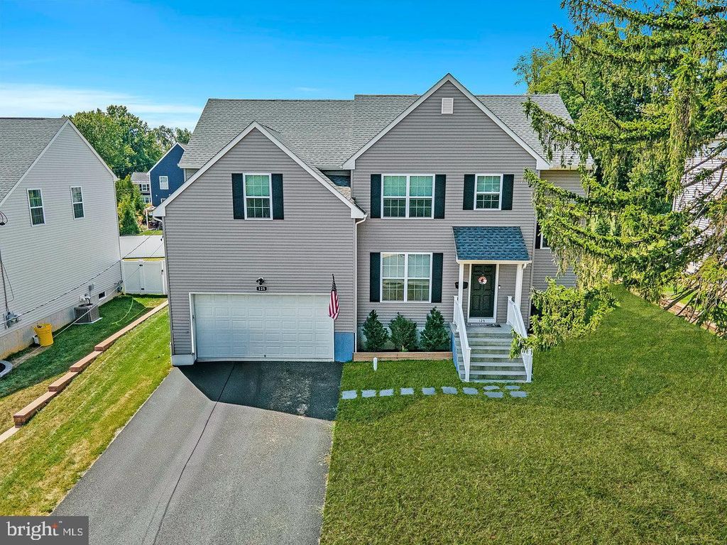 125 ROXBORO RD, Lawrenceville, NJ 08648