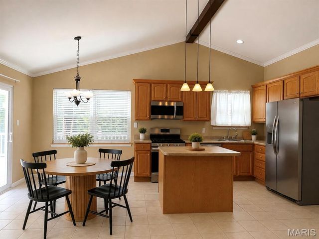 728 Wisdom Court, Fenton, MO 63026