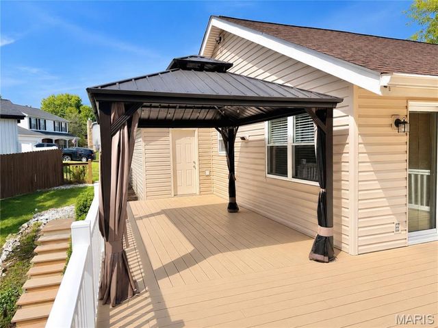 728 Wisdom Court, Fenton, MO 63026