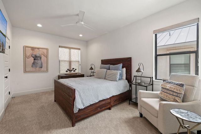 1324 Euel Moore DR, Kingsland, TX 78639