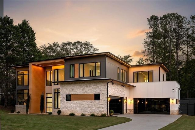 506 OLD HARBOR Drive, Sandy Springs, GA 30328