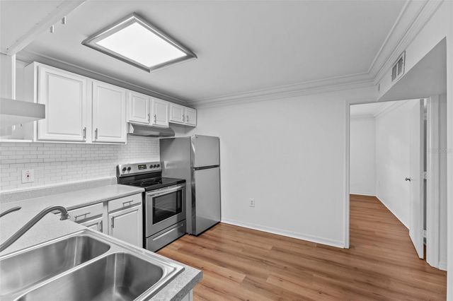 2002 S HABANA AVENUE D, Tampa, FL 33629