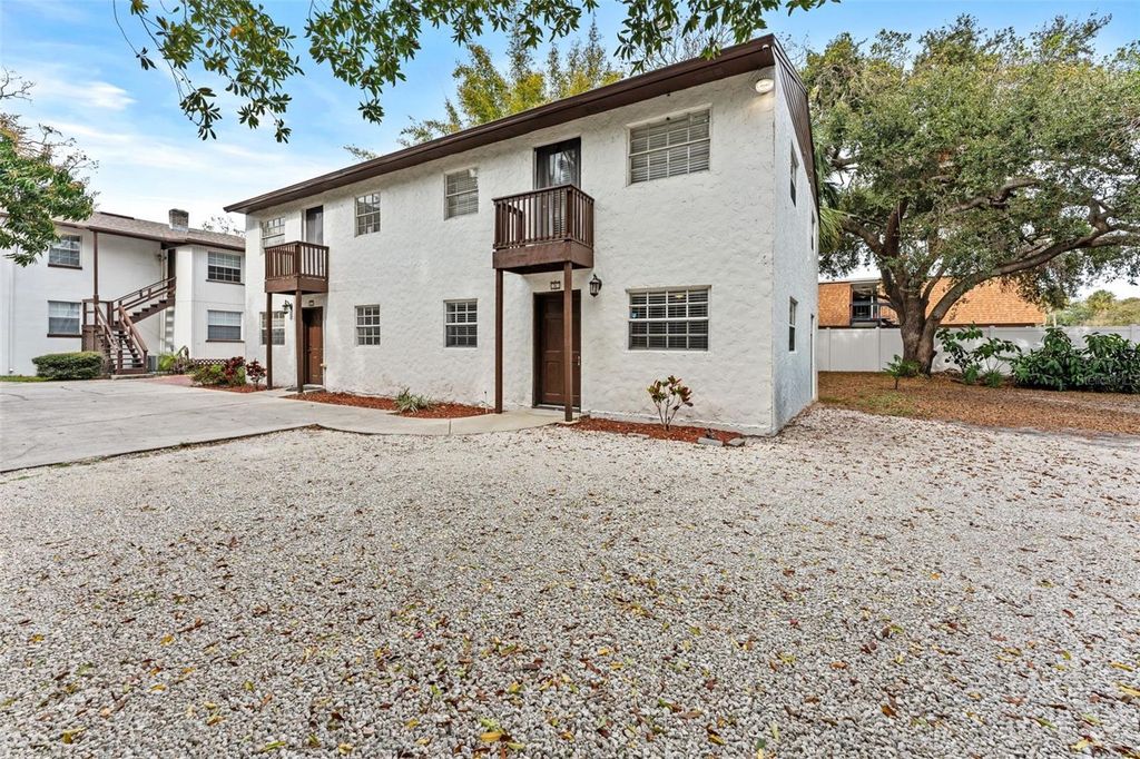 2002 S HABANA AVENUE D, Tampa, FL 33629