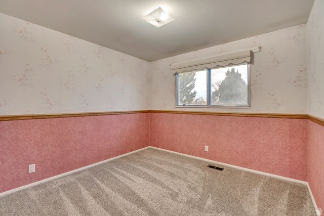 1574 W 1920 N, Layton, UT 84041