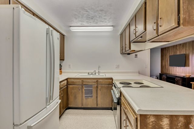 1574 W 1920 N, Layton, UT 84041