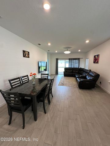 4002 HAYDON BURNS Place, Jacksonville, FL 32217