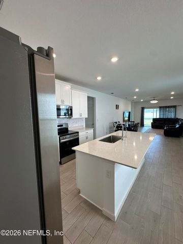 4002 HAYDON BURNS Place, Jacksonville, FL 32217