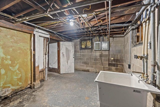 2229 N 17th STREET #2231, Milwaukee, WI 53205