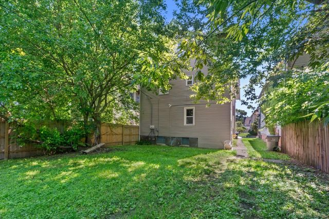 2229 N 17th STREET #2231, Milwaukee, WI 53205