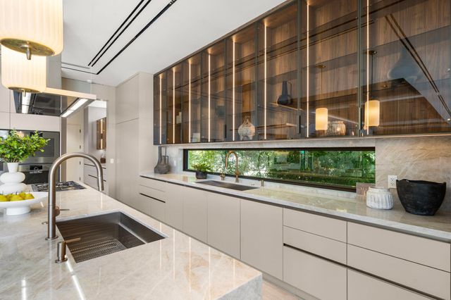 600 Solar Isle Drive, Fort Lauderdale, FL 33301