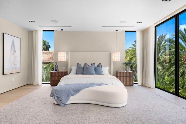 600 Solar Isle Drive, Fort Lauderdale, FL 33301