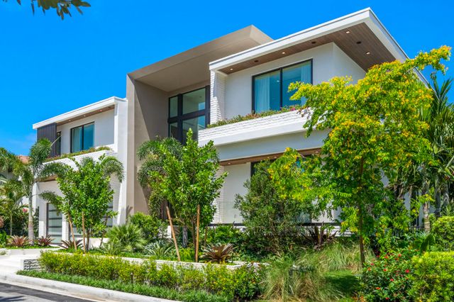 600 Solar Isle Drive, Fort Lauderdale, FL 33301