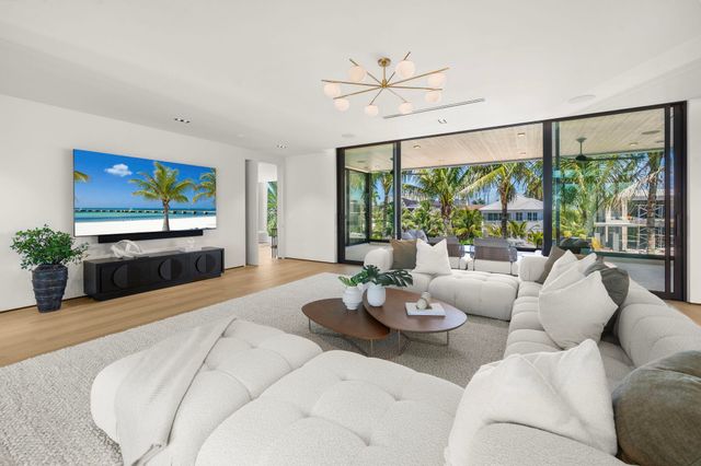 600 Solar Isle Drive, Fort Lauderdale, FL 33301
