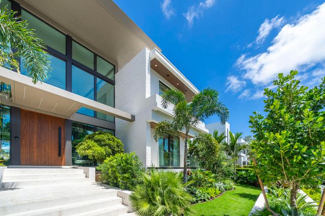 600 Solar Isle Drive, Fort Lauderdale, FL 33301