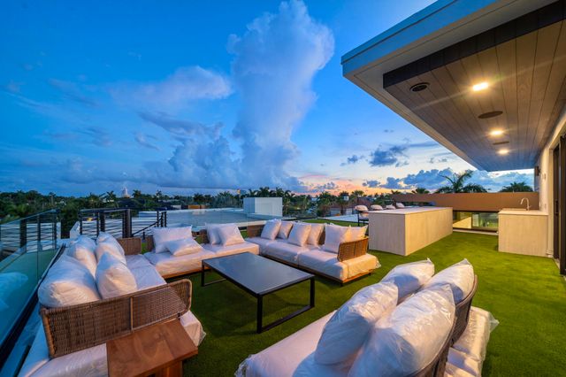 600 Solar Isle Drive, Fort Lauderdale, FL 33301