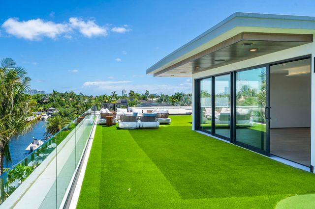 600 Solar Isle Drive, Fort Lauderdale, FL 33301
