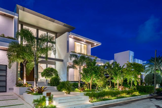 600 Solar Isle Drive, Fort Lauderdale, FL 33301