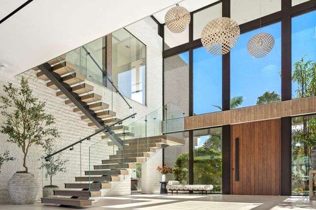600 Solar Isle Drive, Fort Lauderdale, FL 33301
