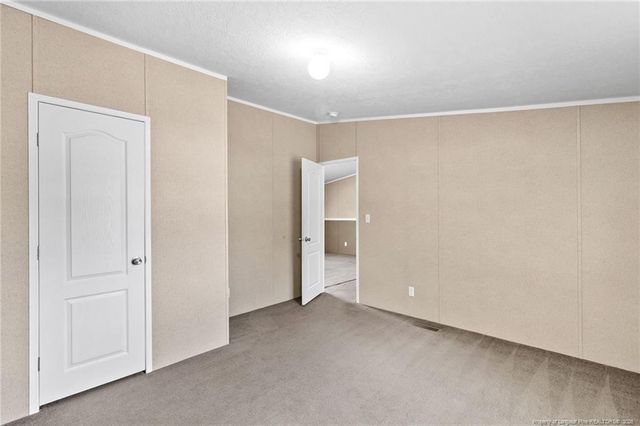 104 Hillcreek Drive, Parkton, NC 28371
