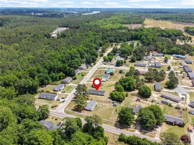 104 Hillcreek Drive, Parkton, NC 28371