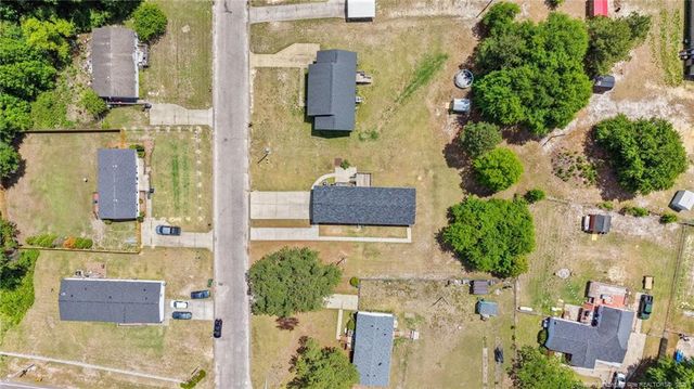 104 Hillcreek Drive, Parkton, NC 28371