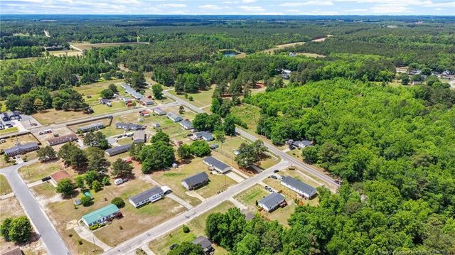 104 Hillcreek Drive, Parkton, NC 28371