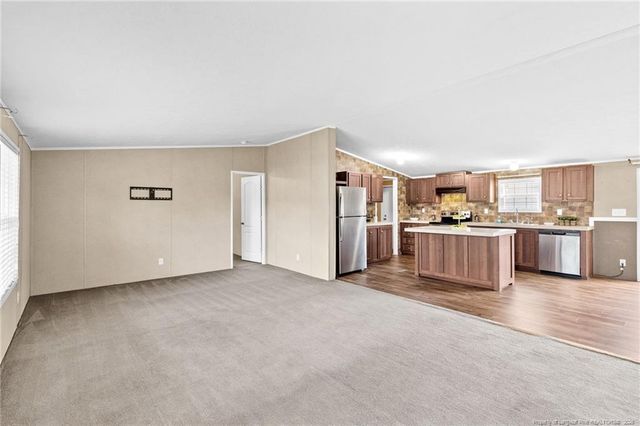 104 Hillcreek Drive, Parkton, NC 28371