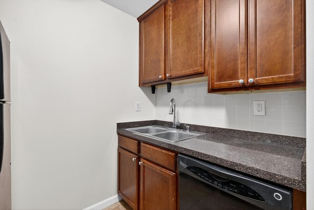 125 Forest Avenue 3003, Lexington, KY 40508